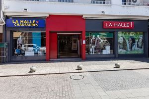 LA HALLE